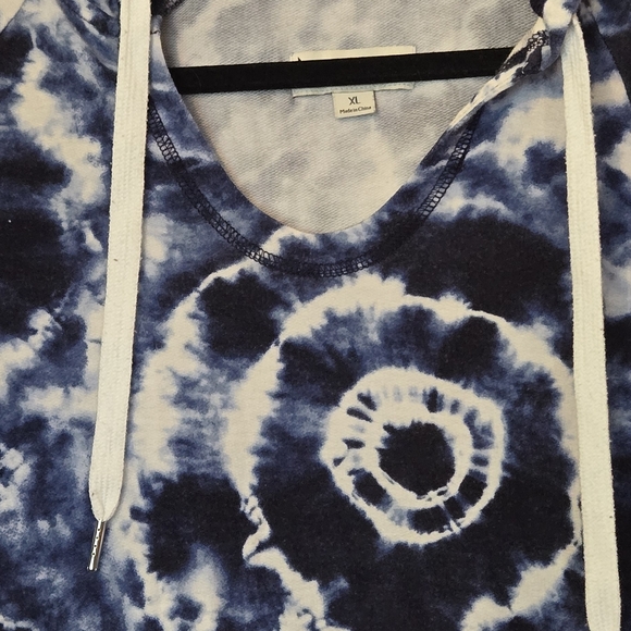 Koolaburra Blue Tie-Dye Hoodie - Picture 3 of 4